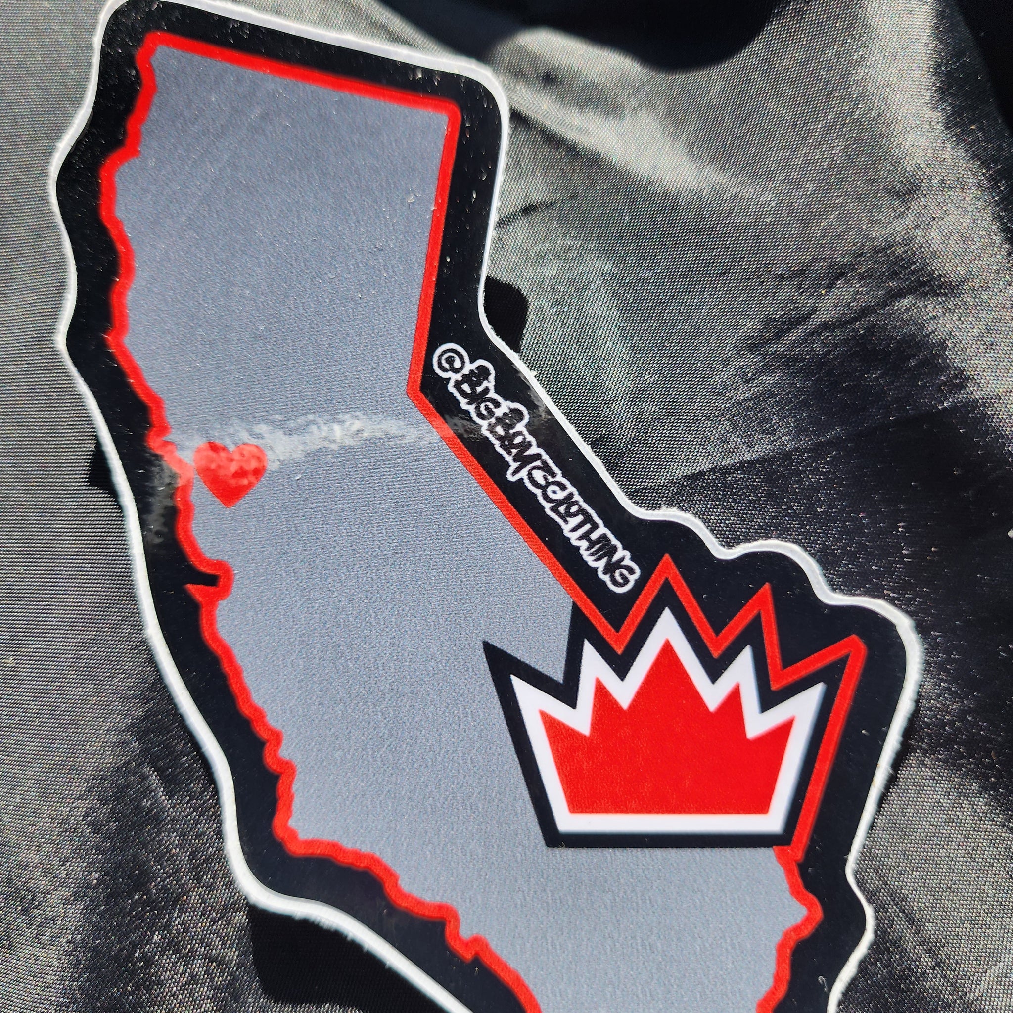 California King red sticker
